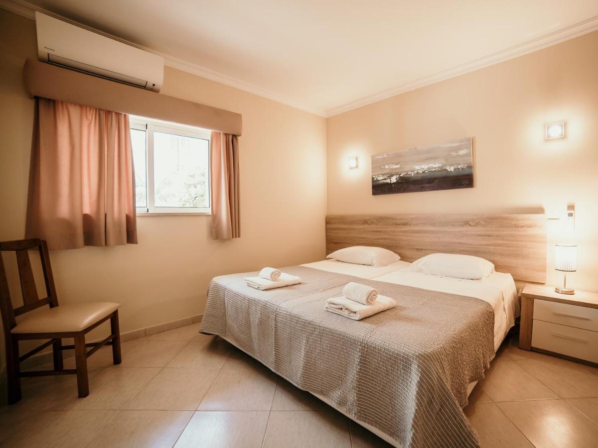 Portugal Rentals Vila Da Praia Apartments อัลวอร์ ภายนอก รูปภาพ